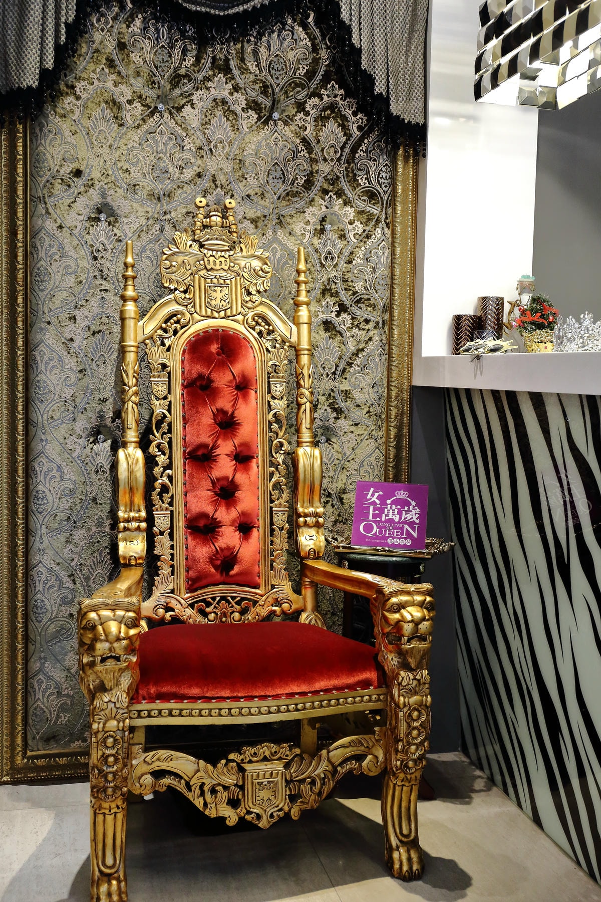 【宿。花蓮】女王萬歲民宿〜花蓮必住!市區首選,近東大門夜市,特色異國風格民宿,如女王般的享受呀!