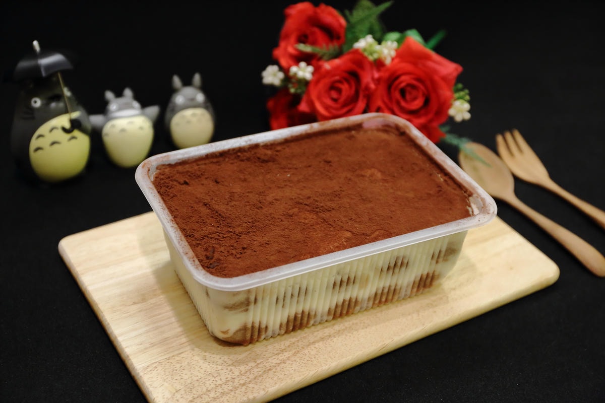 【宅配。美食】Safini Tiramisu 莎費尼〜女孩的甜食Time!繽紛美味的提拉米蘇宅配到家