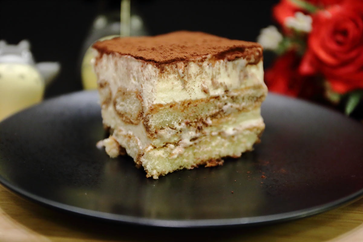 【宅配。美食】Safini Tiramisu 莎費尼〜女孩的甜食Time!繽紛美味的提拉米蘇宅配到家