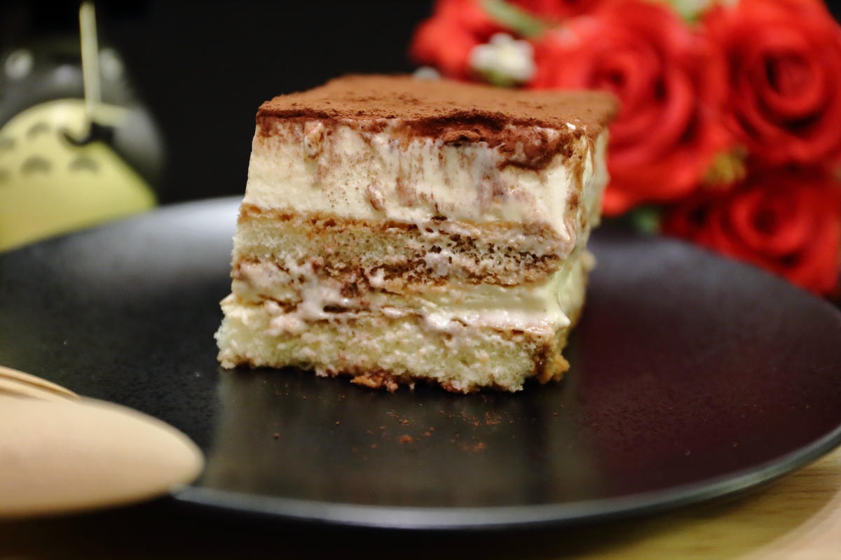 【宅配。美食】Safini Tiramisu 莎費尼〜女孩的甜食Time!繽紛美味的提拉米蘇宅配到家
