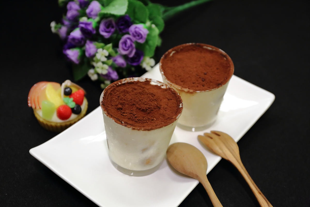 【宅配。美食】Safini Tiramisu 莎費尼〜女孩的甜食Time!繽紛美味的提拉米蘇宅配到家