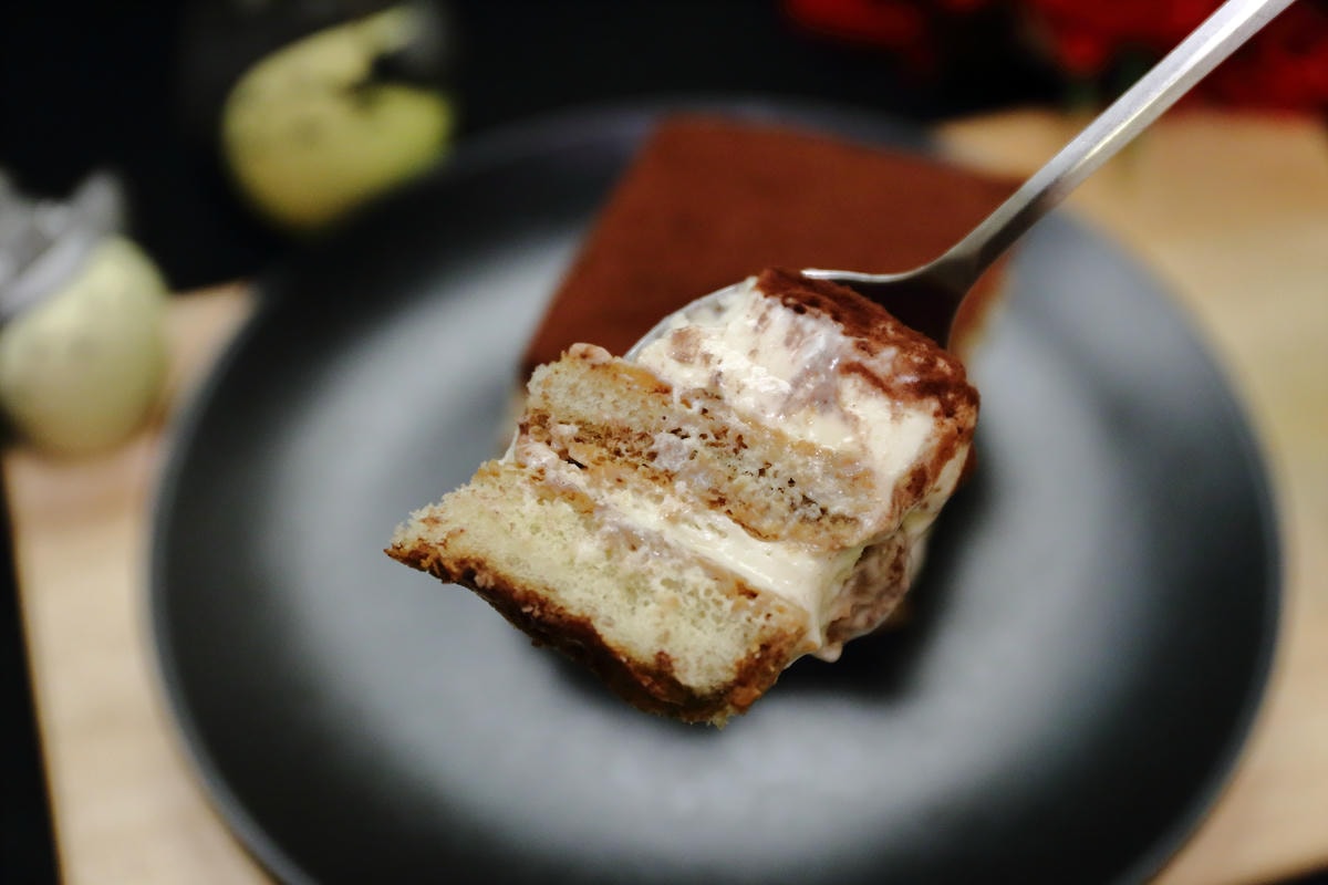 【宅配。美食】Safini Tiramisu 莎費尼〜女孩的甜食Time!繽紛美味的提拉米蘇宅配到家