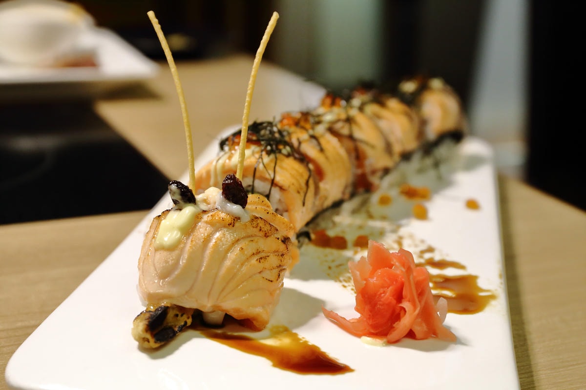 【食。板橋】哇沙Bi 沢也 日本料理〜板橋美味飽典平價日本料理俗擱大碗!毛毛蟲壽司好吸睛!(已歇業)