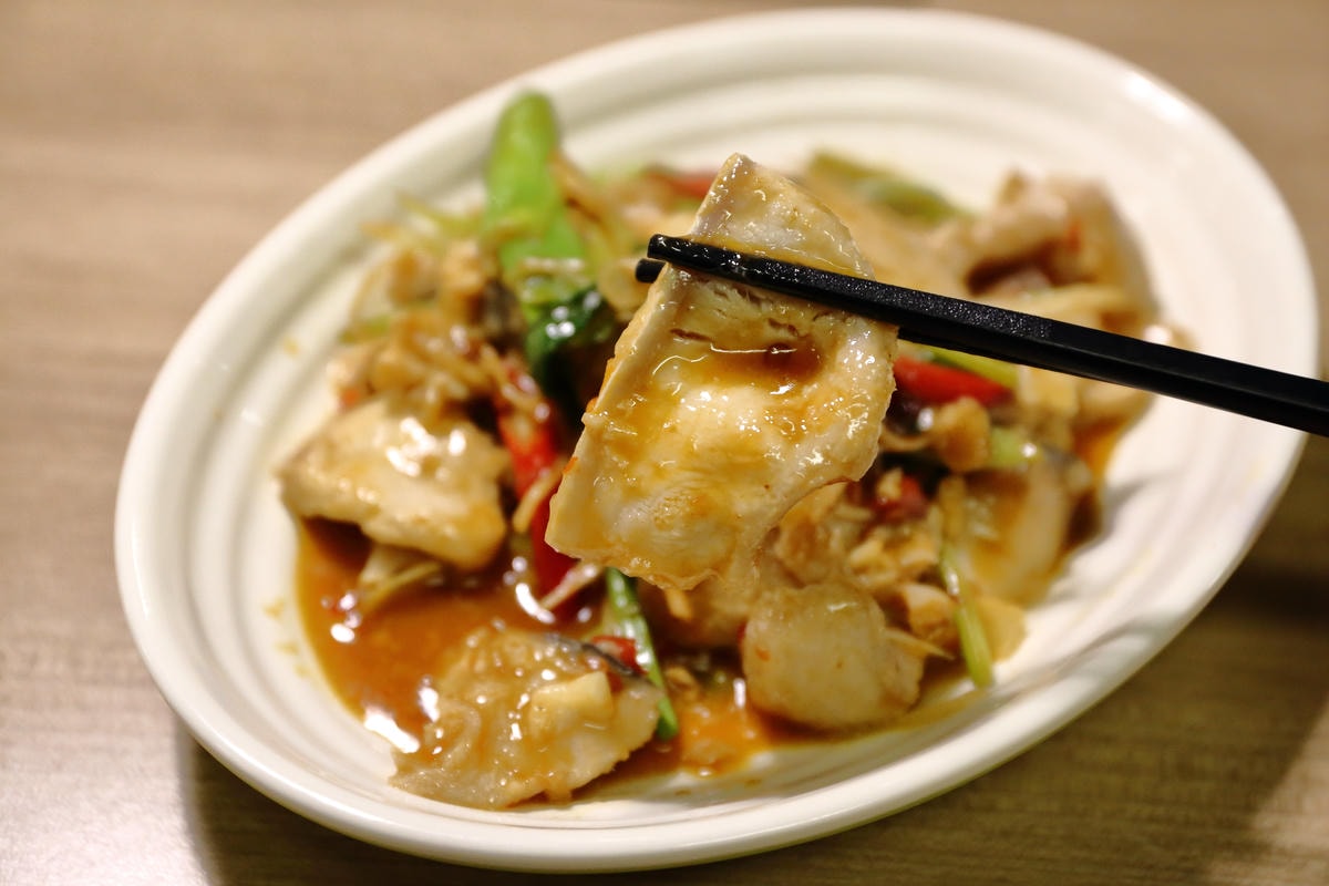 【食。板橋】哇沙Bi 沢也 日本料理〜板橋美味飽典平價日本料理俗擱大碗!毛毛蟲壽司好吸睛!(已歇業)