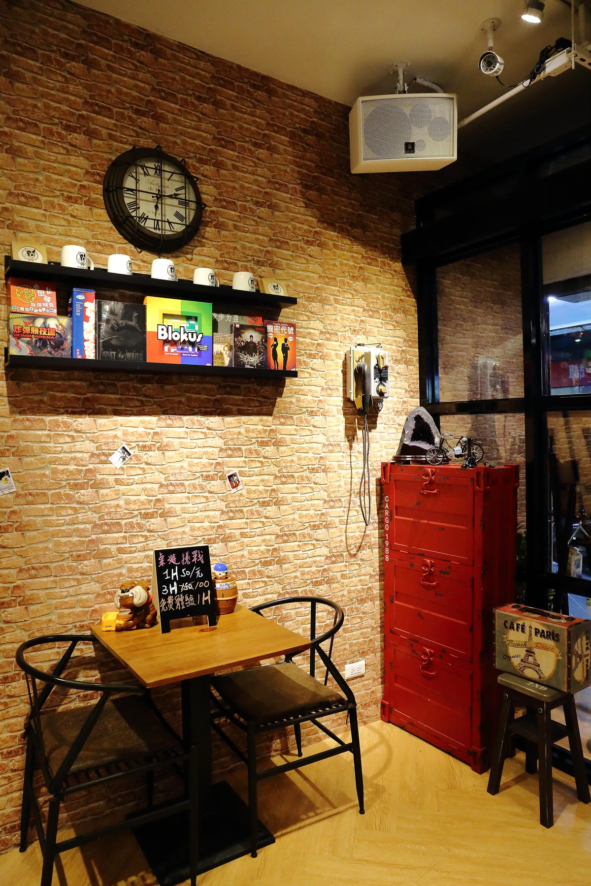 【食。永和】Barks咖啡概念館～復古工業風格氣氛，悠閒享受咖啡時光，永和咖啡廳推薦(已歇業)