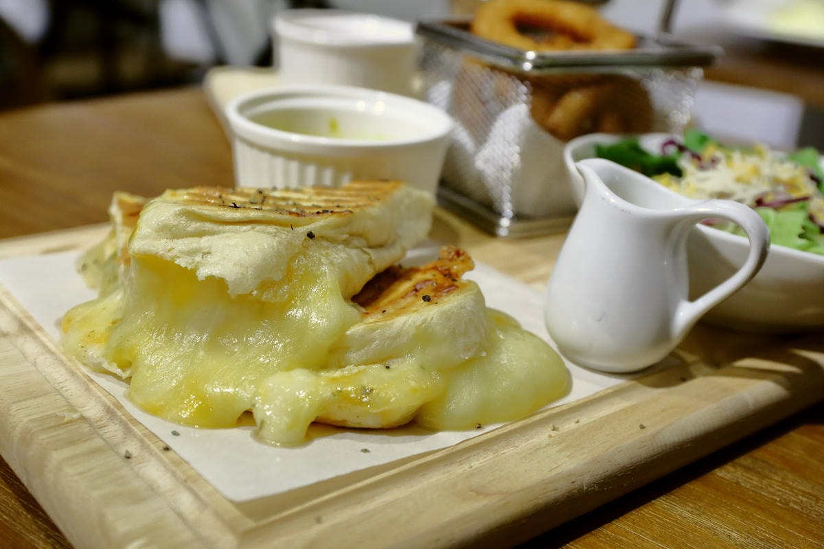 【食。永和】Barks咖啡概念館復古工業風格氣氛,悠閒享受咖啡時光,永和咖啡廳推薦(已歇業)