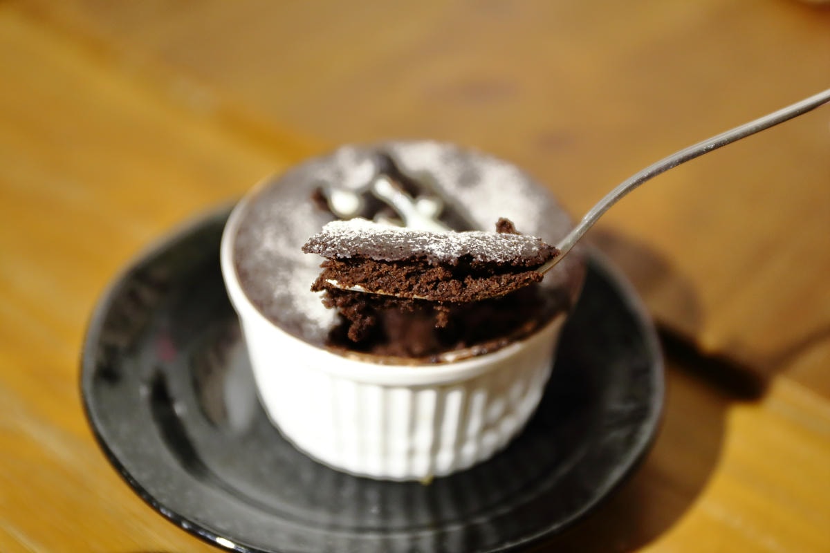 【食。永和】Barks咖啡概念館復古工業風格氣氛,悠閒享受咖啡時光,永和咖啡廳推薦(已歇業)