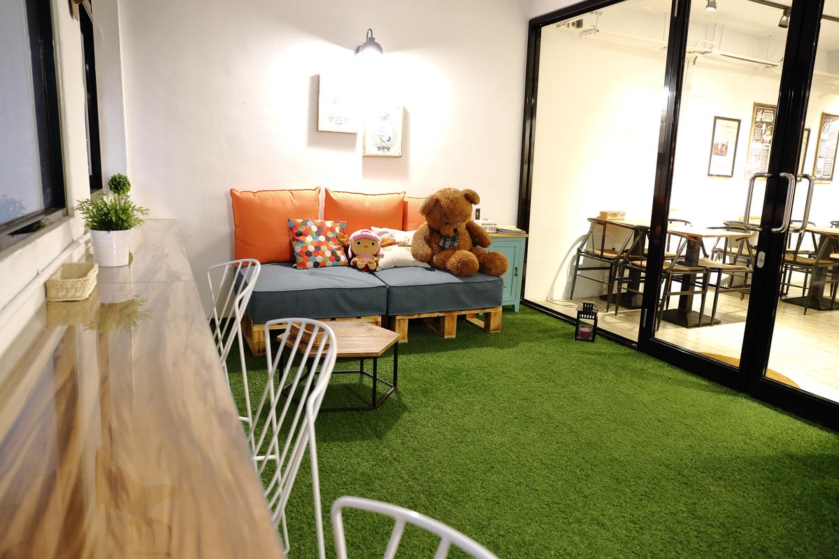 【食。永和】Barks咖啡概念館復古工業風格氣氛,悠閒享受咖啡時光,永和咖啡廳推薦(已歇業)