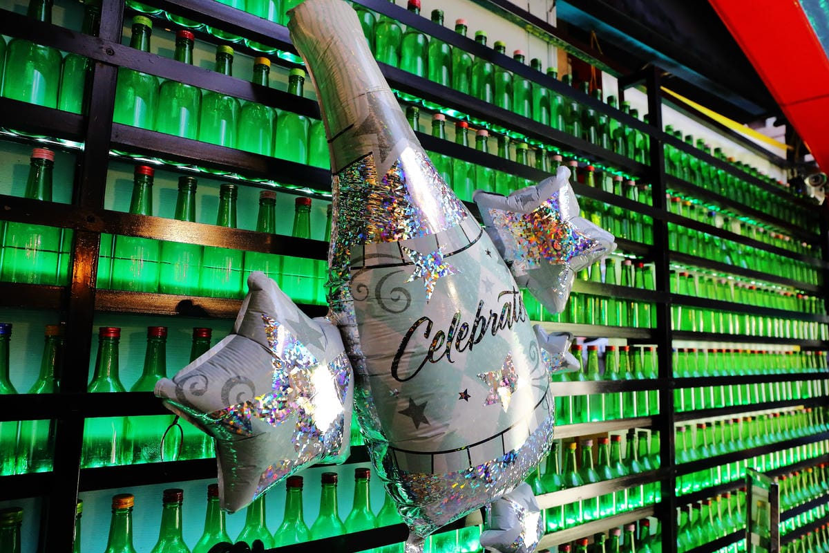 【食。台北】Pocha 韓式熱炒 포차～東區韓式熱炒 2店。不用飛韓國就可以吃到海鮮貝類鍋，海鮮多到滿出來……