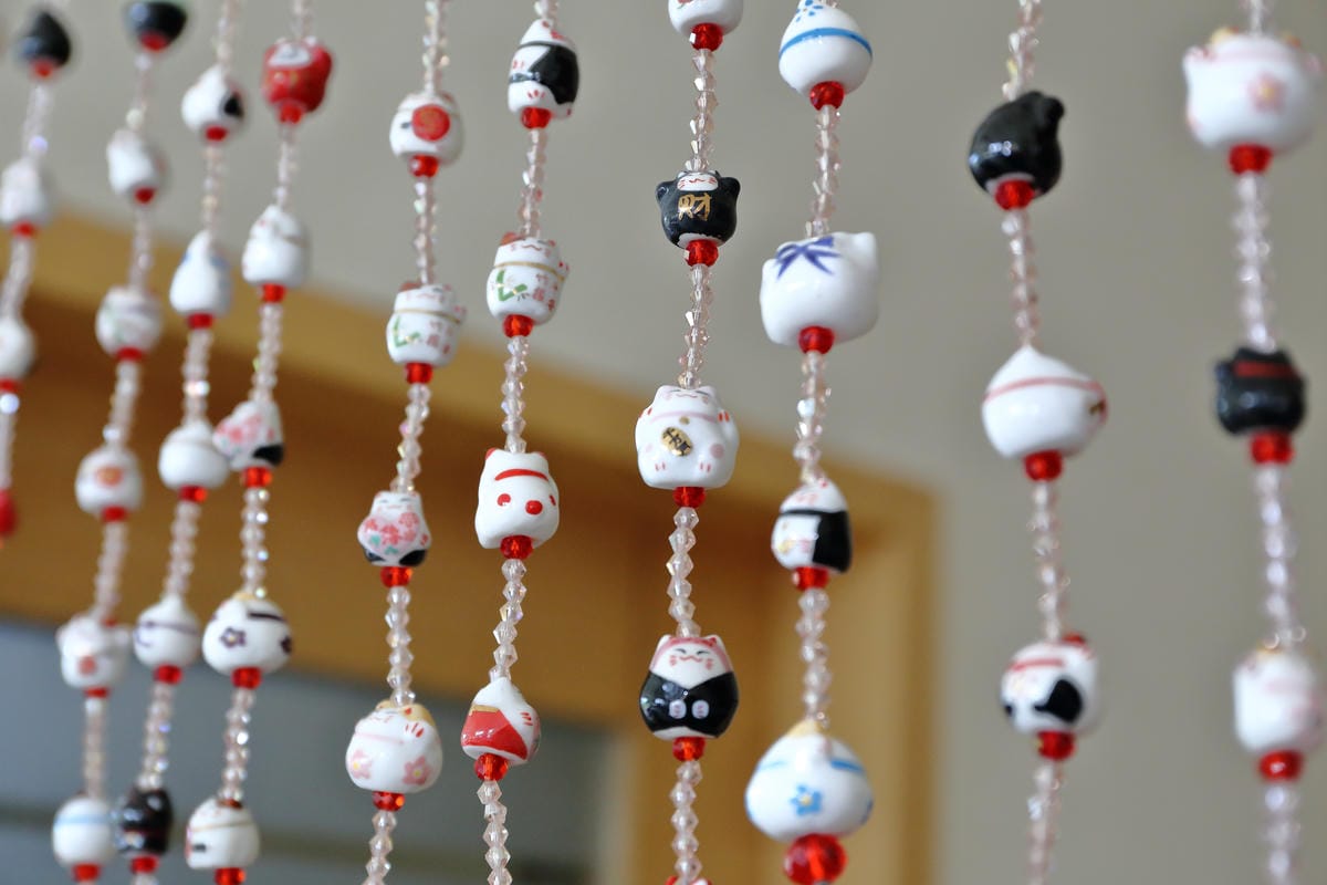 【食。新北三芝】樂岩庭園西餐～​48盎司厚5公分超大牛排等你來挑戰，大食客美食推薦，食量小者勿試！