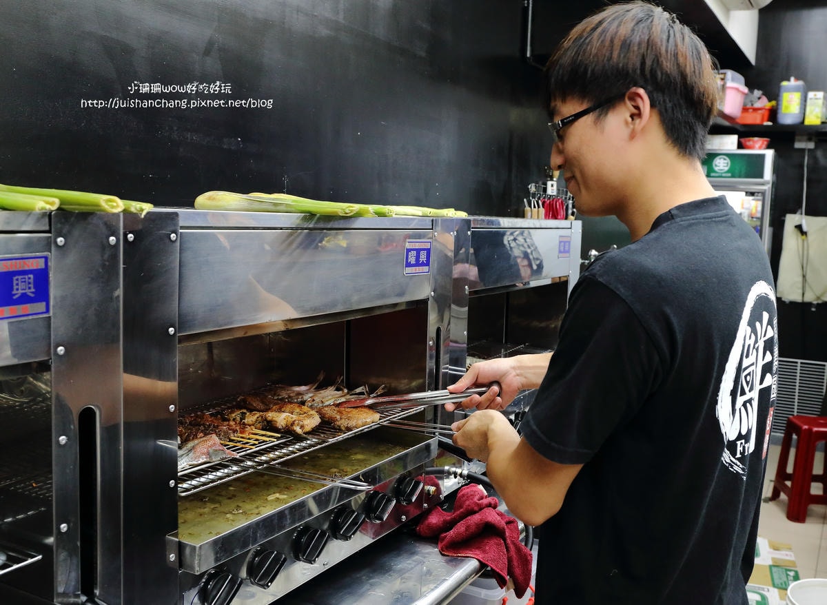 【食。蘆洲】玖肆伍鮮海鮮燒烤〜大啖生猛海鮮,豐富海鮮食材讓你吃到新鮮原味