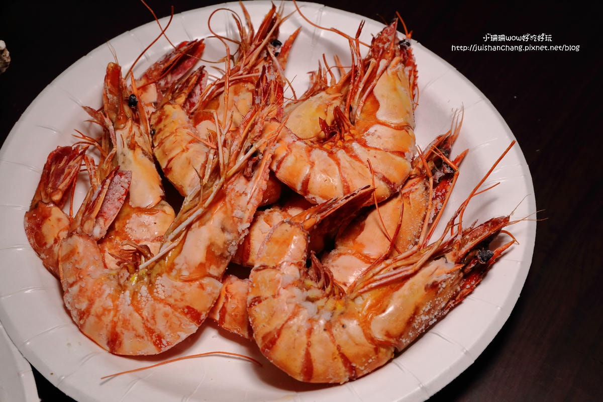【食。蘆洲】玖肆伍鮮海鮮燒烤〜大啖生猛海鮮,豐富海鮮食材讓你吃到新鮮原味