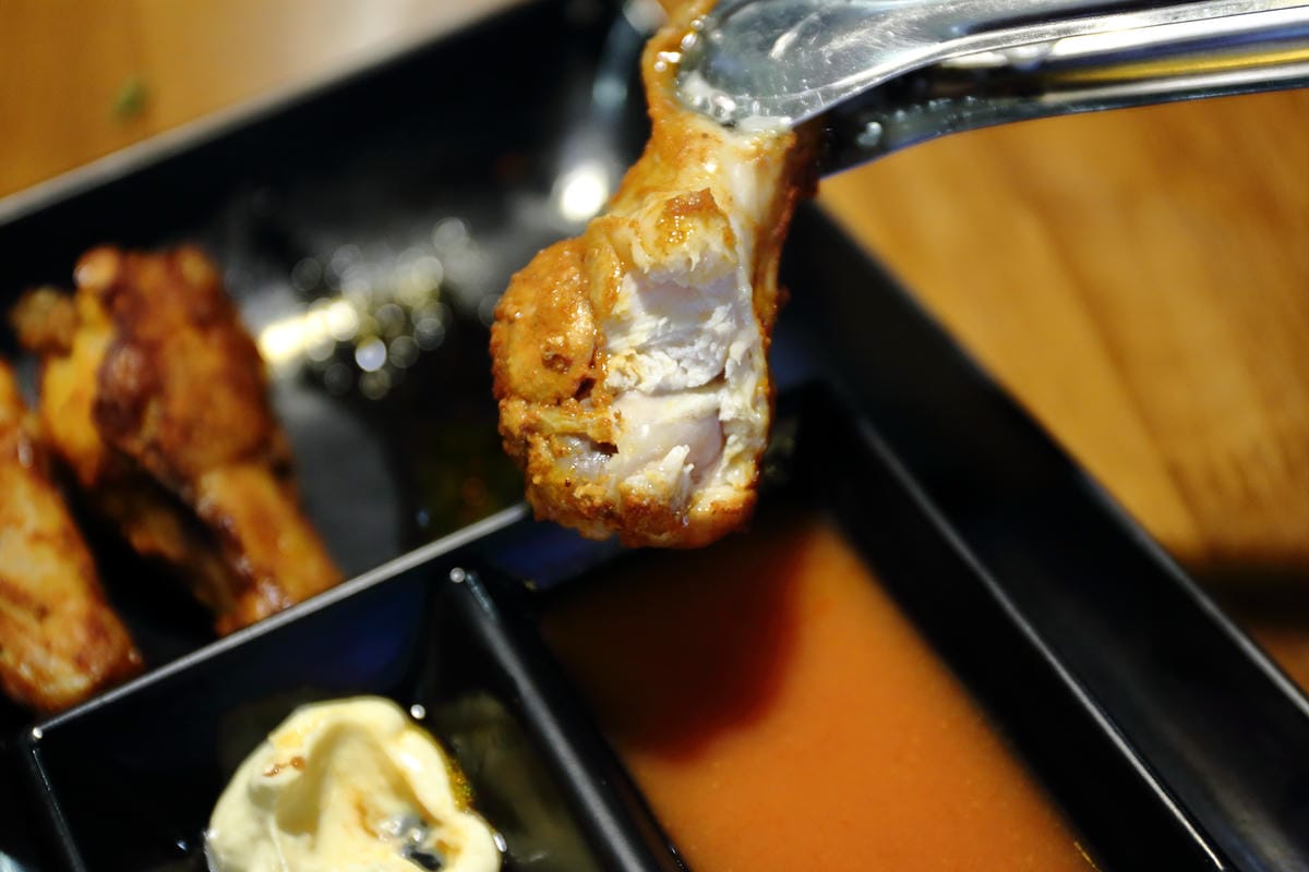 【食。永和】Pizza Rock 搖滾披薩～​純正義式手工披薩，出乎意料好吃薄、脆、香！