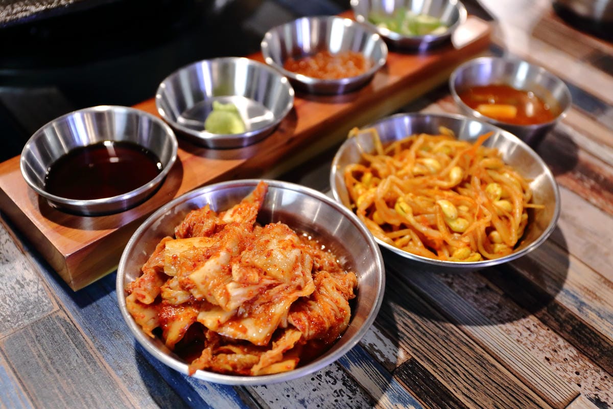 【食。台北】咚咚家dondonga韓式豬肉專賣 – 돈돈가～東區韓式烤肉專門店，鐵板上的滋滋聲，痛快吃肉吧！