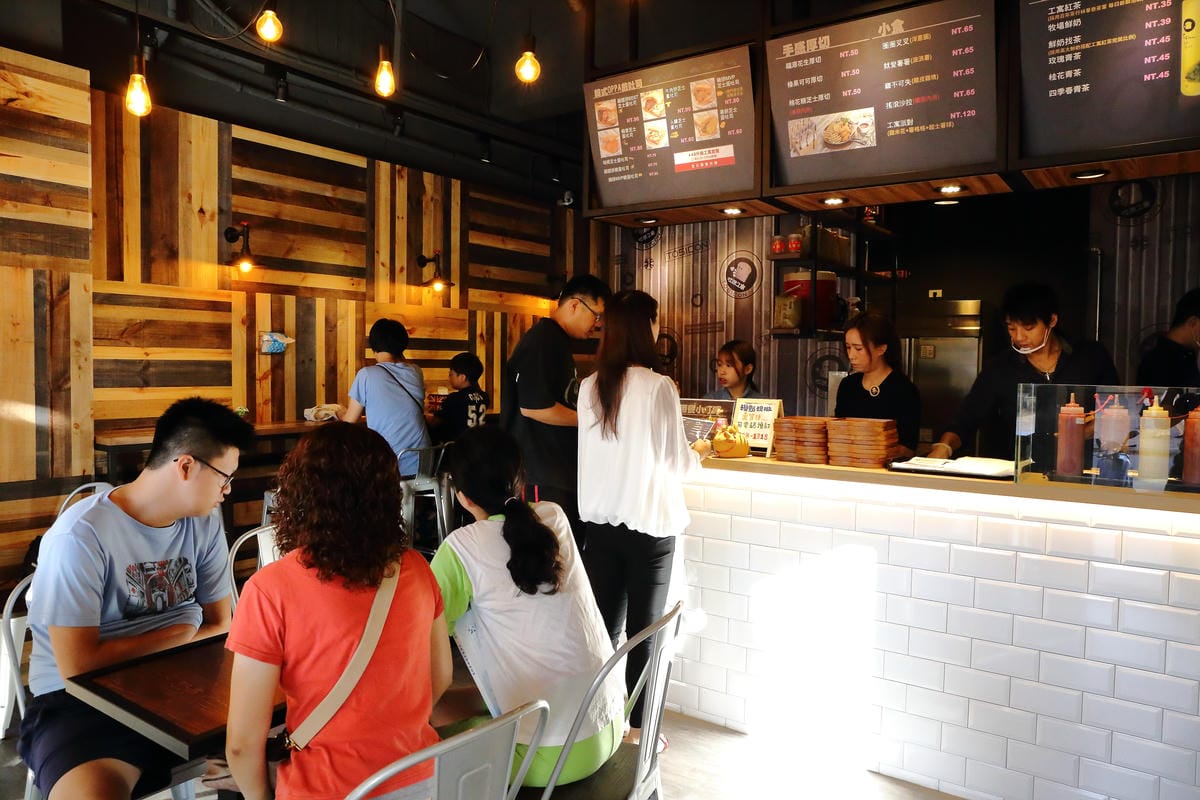 【食。中和】吐司工寓Tosicon – 四號公園店～韓式鐵板吐司專賣。新開幕人氣餐廳，你嚐鮮了嗎？(已歇業)