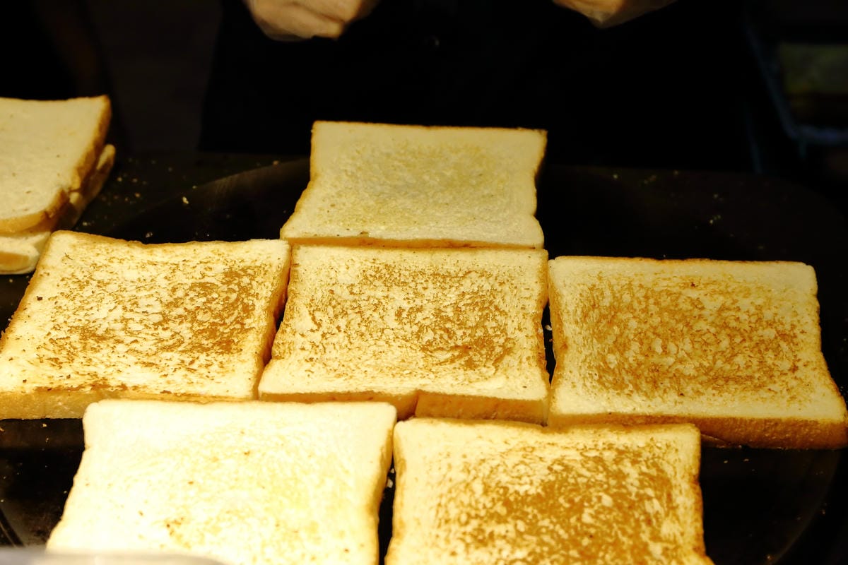 【食。中和】吐司工寓Tosicon – 四號公園店～韓式鐵板吐司專賣。新開幕人氣餐廳，你嚐鮮了嗎？(已歇業)