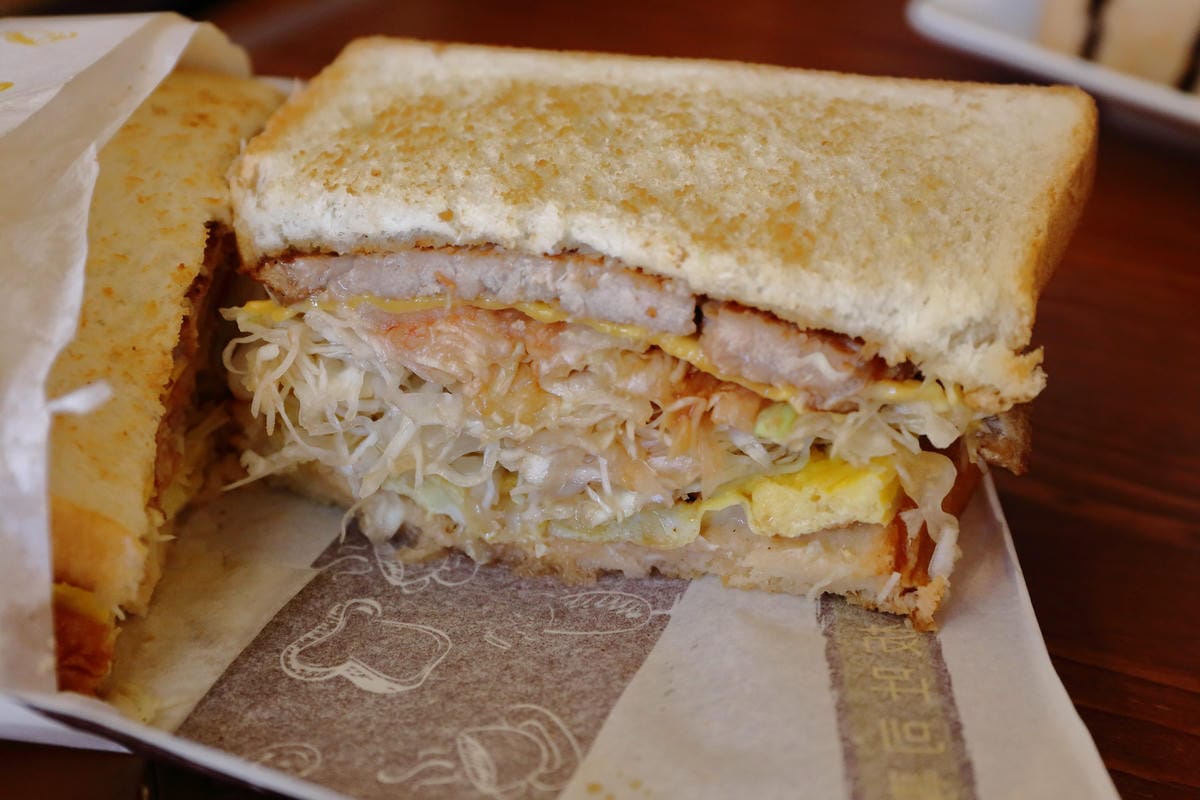 【食。中和】吐司工寓Tosicon – 四號公園店～韓式鐵板吐司專賣。新開幕人氣餐廳，你嚐鮮了嗎？(已歇業)