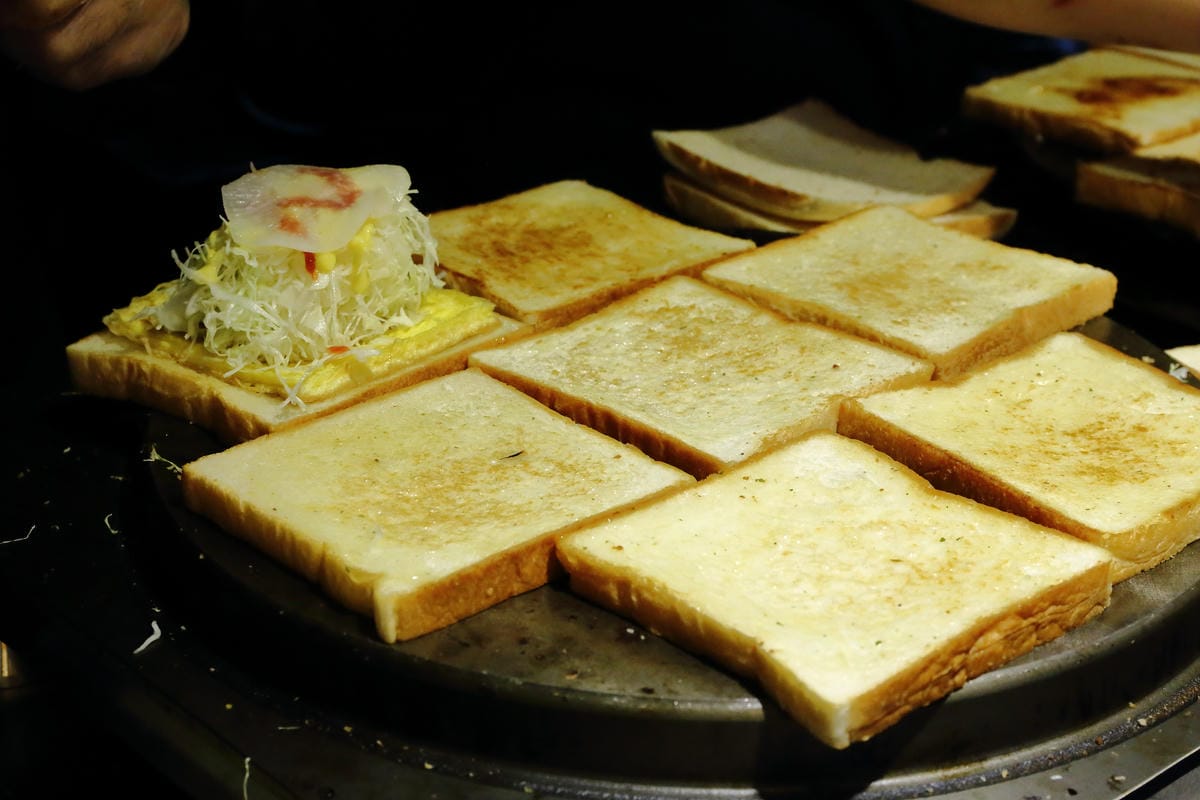 【食。中和】吐司工寓Tosicon – 四號公園店～韓式鐵板吐司專賣。新開幕人氣餐廳，你嚐鮮了嗎？(已歇業)