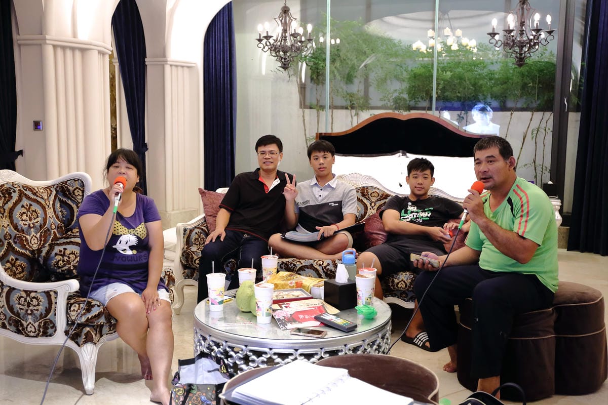 【宿。台中】芭蕾城市渡假旅店 VillaBallet～​台中住宿推薦。新穎時尚主題房型設計，宛如置身異國享受著異國的風情，趕快預約美好假期！