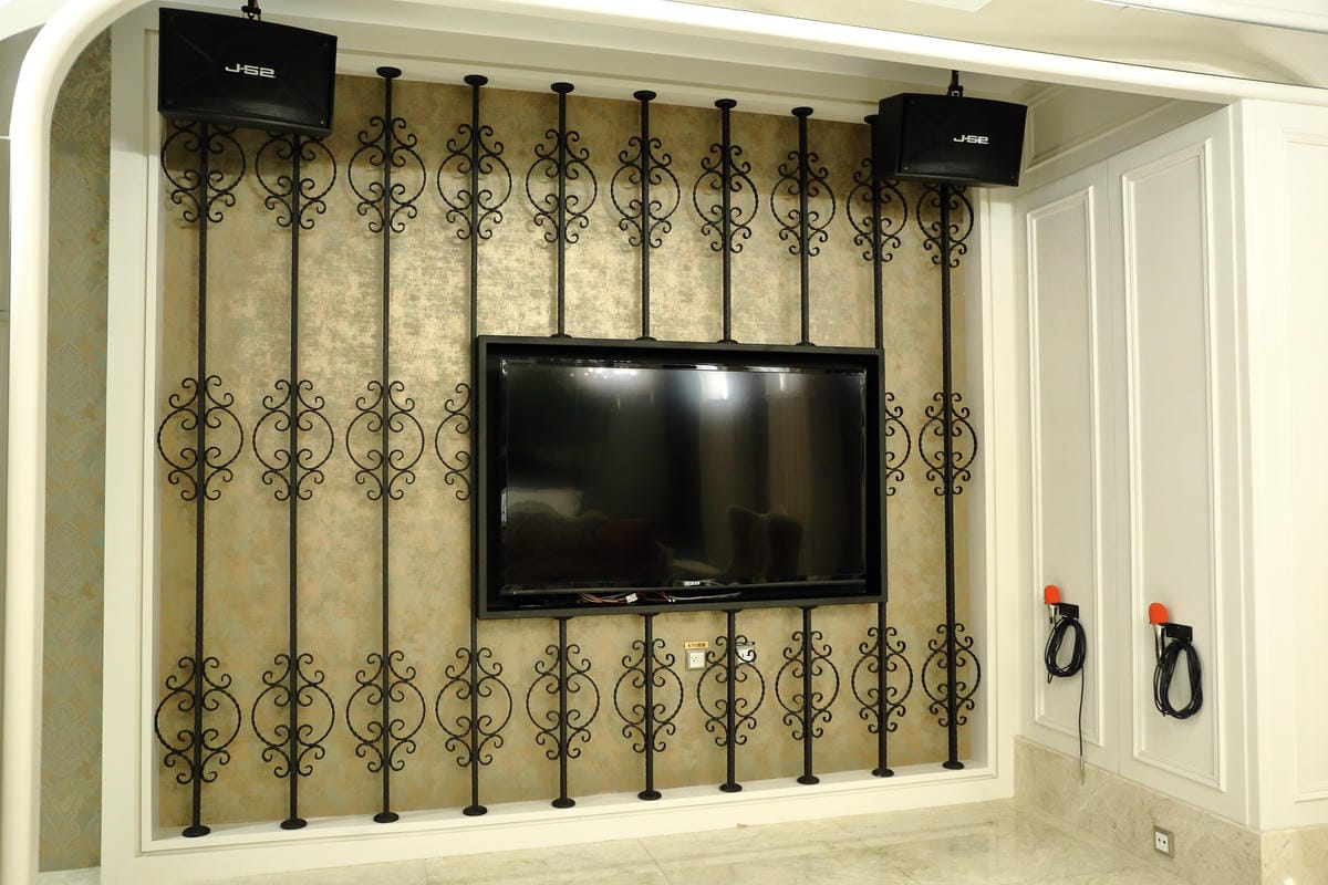 【宿。台中】芭蕾城市渡假旅店 VillaBallet～​台中住宿推薦。新穎時尚主題房型設計，宛如置身異國享受著異國的風情，趕快預約美好假期！