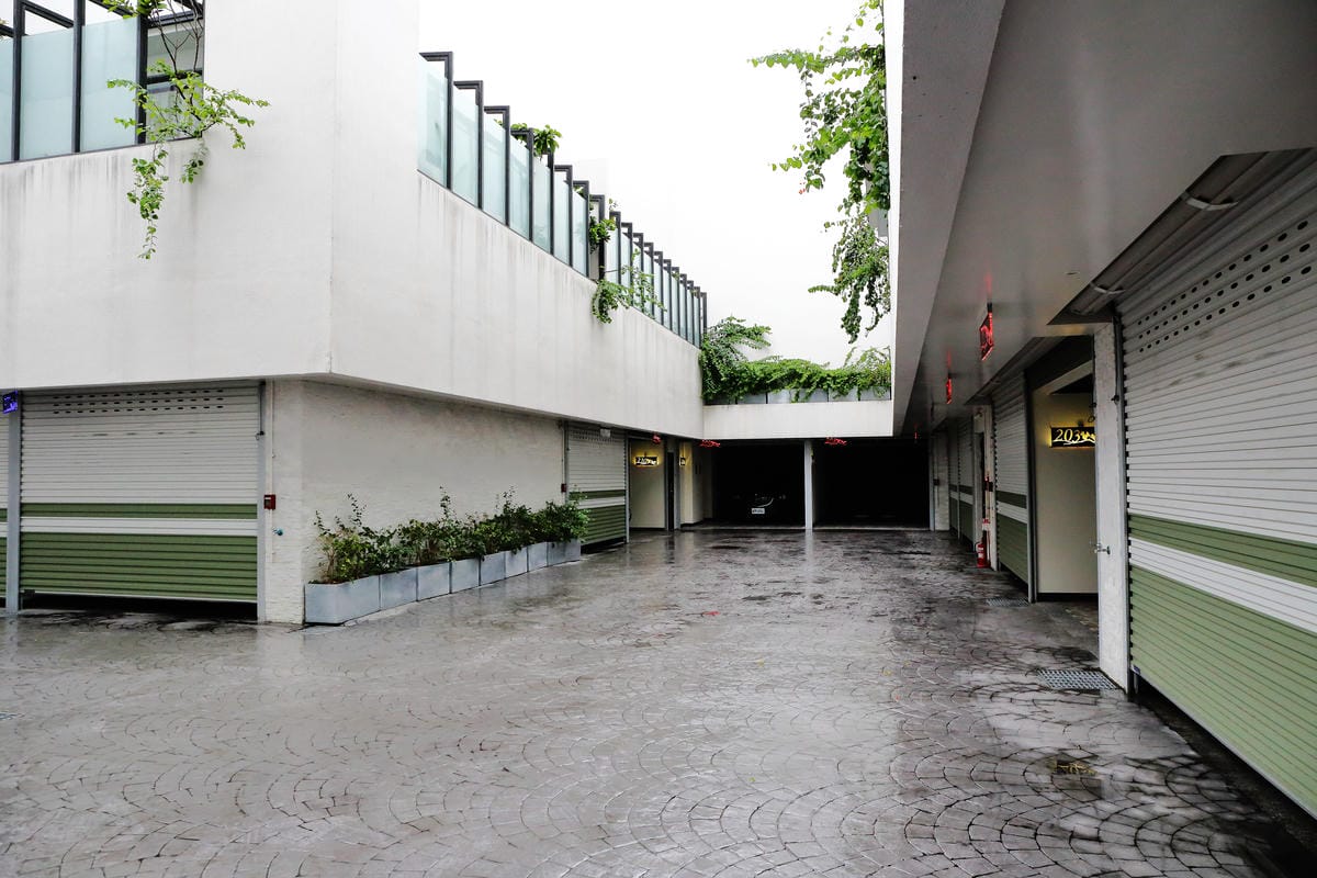 【宿。台中】芭蕾城市渡假旅店 VillaBallet～​台中住宿推薦。新穎時尚主題房型設計，宛如置身異國享受著異國的風情，趕快預約美好假期！