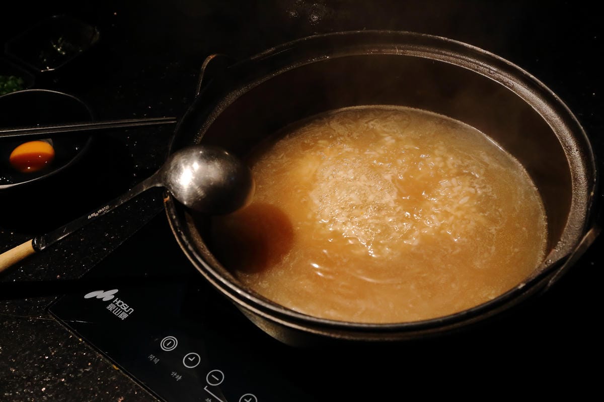 【食。台北】。囍聚。精緻鍋物～台北海鮮火鍋代名詞，老饕必訪！頂級蝦子太銷魂，吃到痛風也不怕！