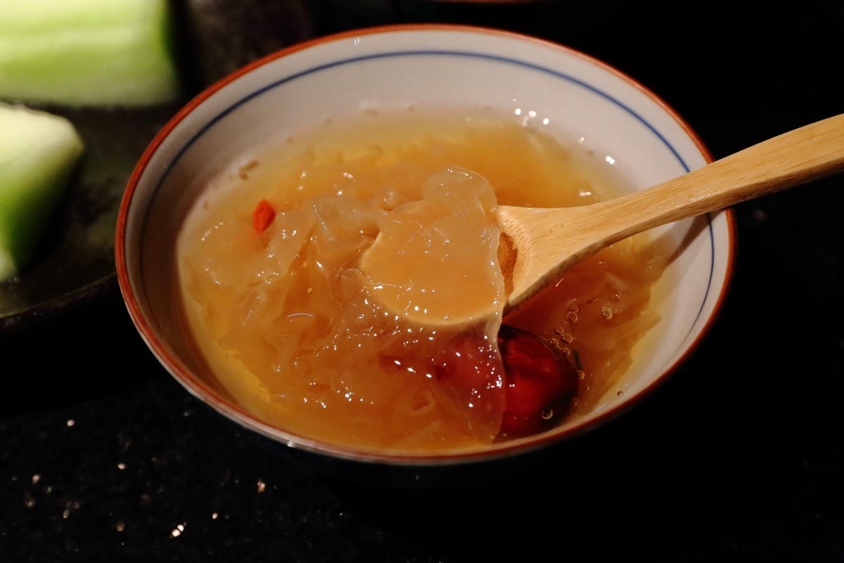 【食。台北】。囍聚。精緻鍋物～台北海鮮火鍋代名詞，老饕必訪！頂級蝦子太銷魂，吃到痛風也不怕！