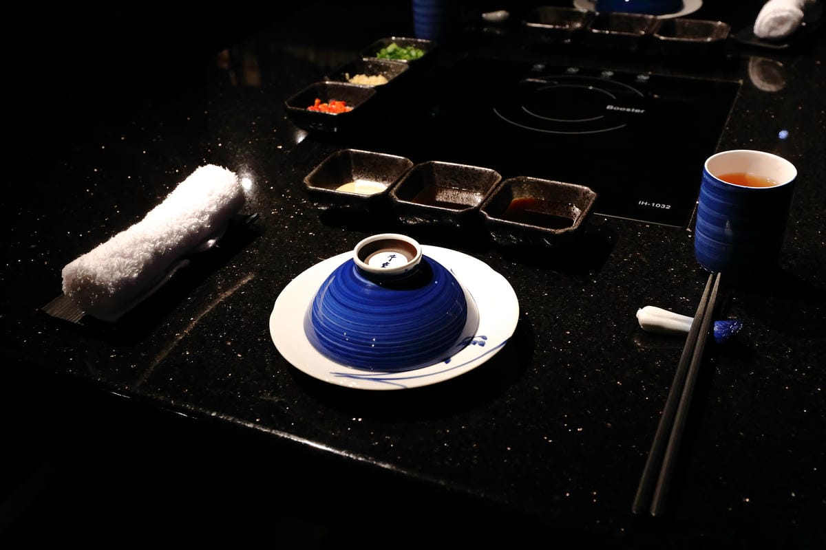 【食。台北】。囍聚。精緻鍋物～台北海鮮火鍋代名詞，老饕必訪！頂級蝦子太銷魂，吃到痛風也不怕！