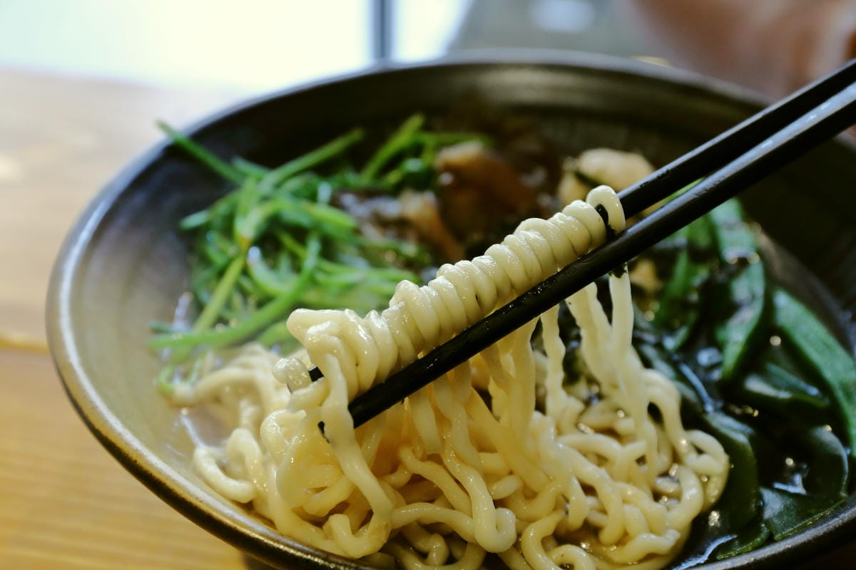 【食。台中】Veges M 饗蔬職人（一中參代店）～獨領風潮，蔬食滷味新概念！自製獨門配方滷汁，原來蔬食也可以這樣吃！