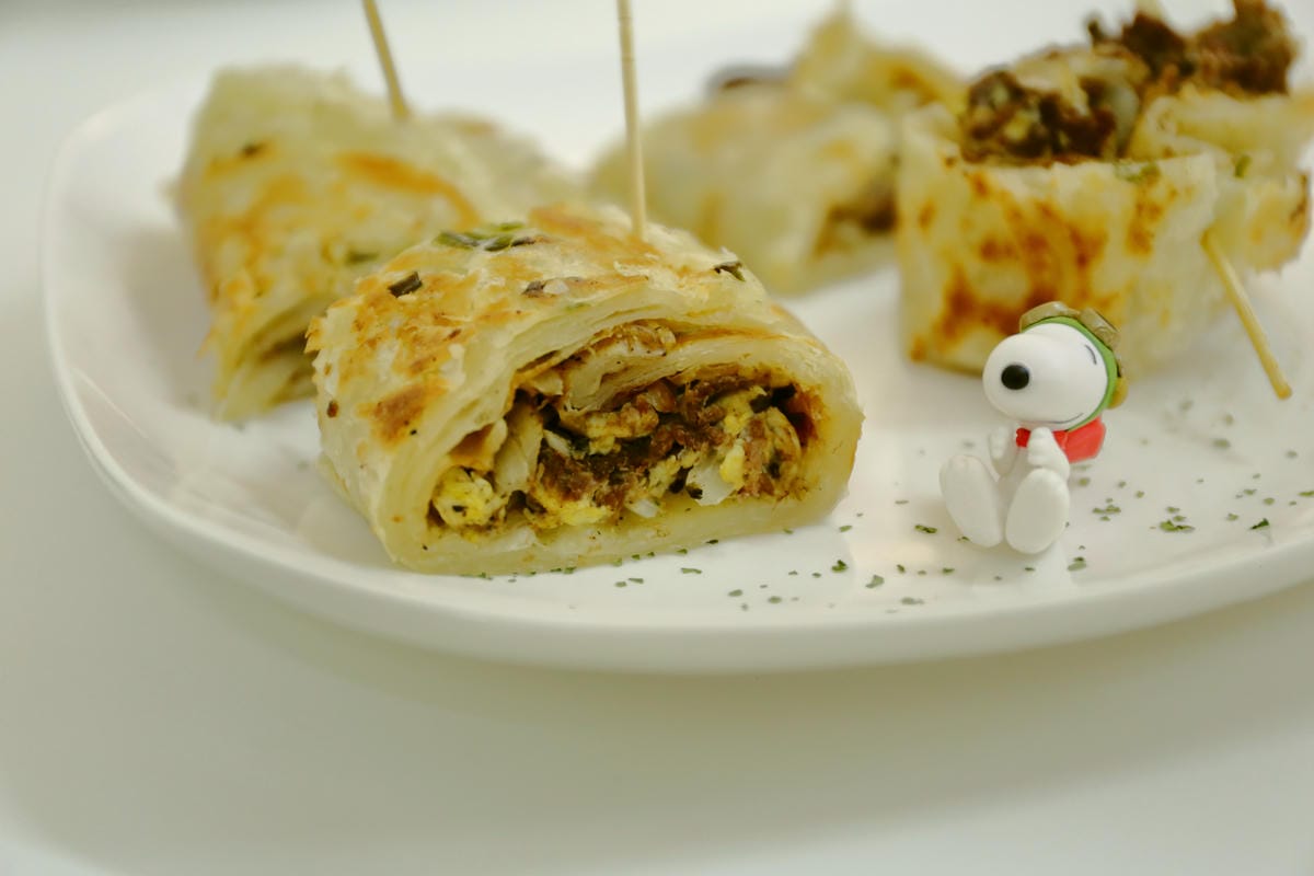 【食。三重】熊尬夯碳烤三明治早午餐～巷弄隱藏版早餐店。不同的故事、認真生活的態度，單親媽堅強撫養身心障礙兒子不喊苦，天然手作，充滿媽媽味道的餐點便宜又好吃