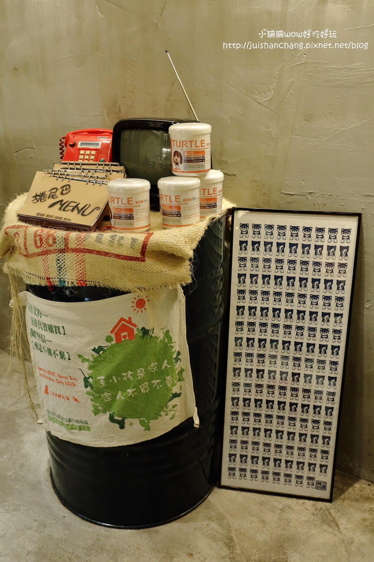 【食。永和】捲尾巴寵物友善餐廳X複合式小酒館～有柴犬店長陪吃飯，萌指數破表！老闆手作創意料理，還有意想不到的限量菜色喔！