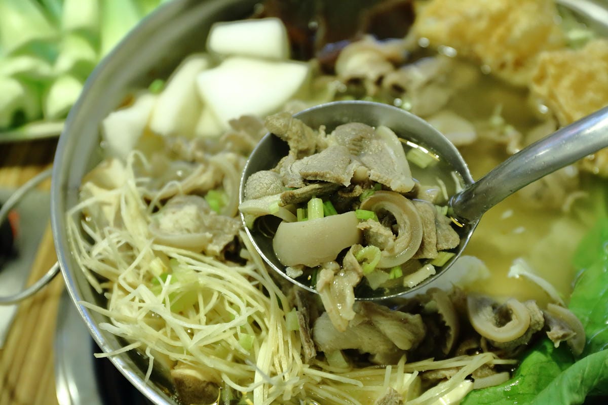 【食。中和】山羊城 全羊館羊肉爐～秋冬進補首選，必吃熱呼呼羊肉爐