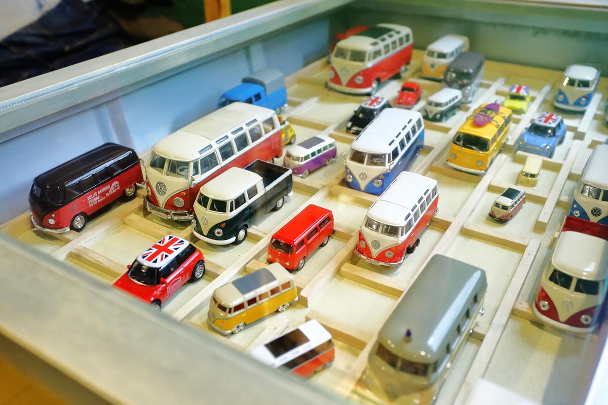 【食。板橋】1925 caf’e～新開幕早午餐。這不是機車行？復古風偉士牌機車餐廳，重返50年前的風光～