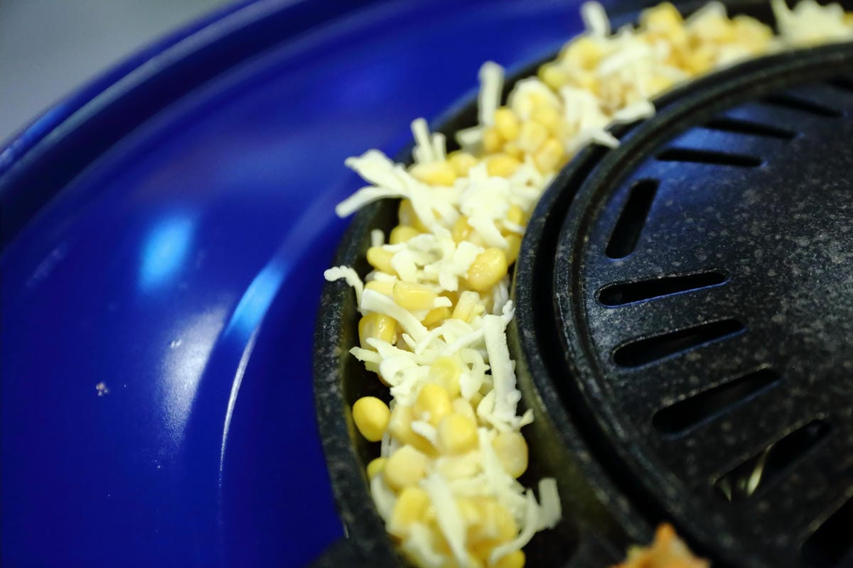 【食。中壢】Stand up韓道立燒 中壢店～韓式烤肉新開幕！只有鐵桶、只能站著吃的烤肉店！(已歇業)