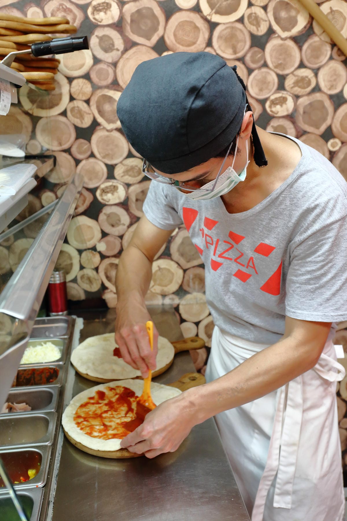 【食。士林】iPizza愛披薩～士林夜市披薩。融合許多台灣食材和獨特風味的餡料，徹底顛覆你對披薩的既定印象！百聞不如一見的好滋味！