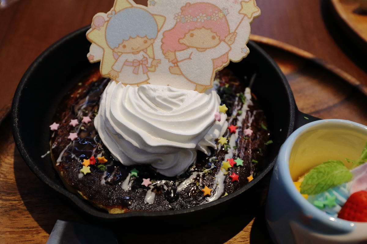 【食。大阪】Kiki & Lala Café咖啡廳夢幻登場～讓人為之瘋狂的Kiki Lala，雙子星陪妳用餐，完全少女心的尖叫啊！