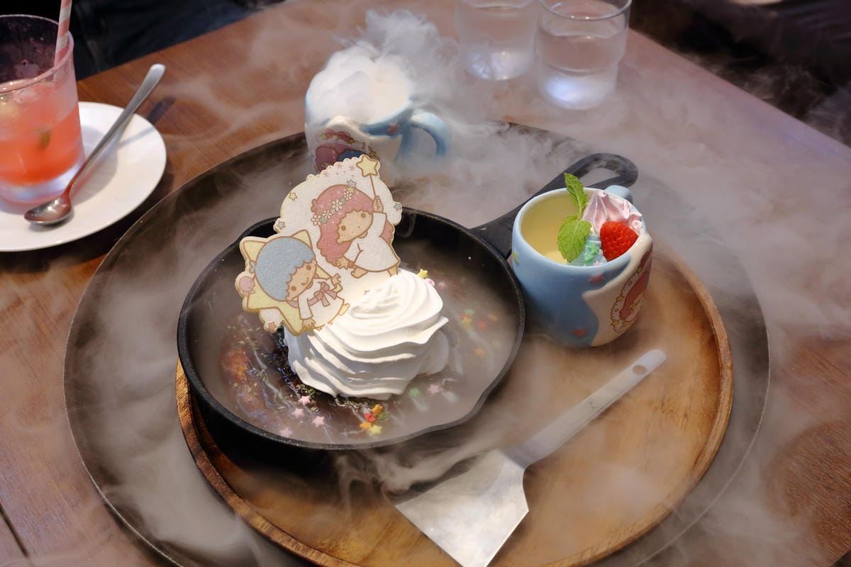 【食。大阪】Kiki & Lala Café咖啡廳夢幻登場～讓人為之瘋狂的Kiki Lala，雙子星陪妳用餐，完全少女心的尖叫啊！