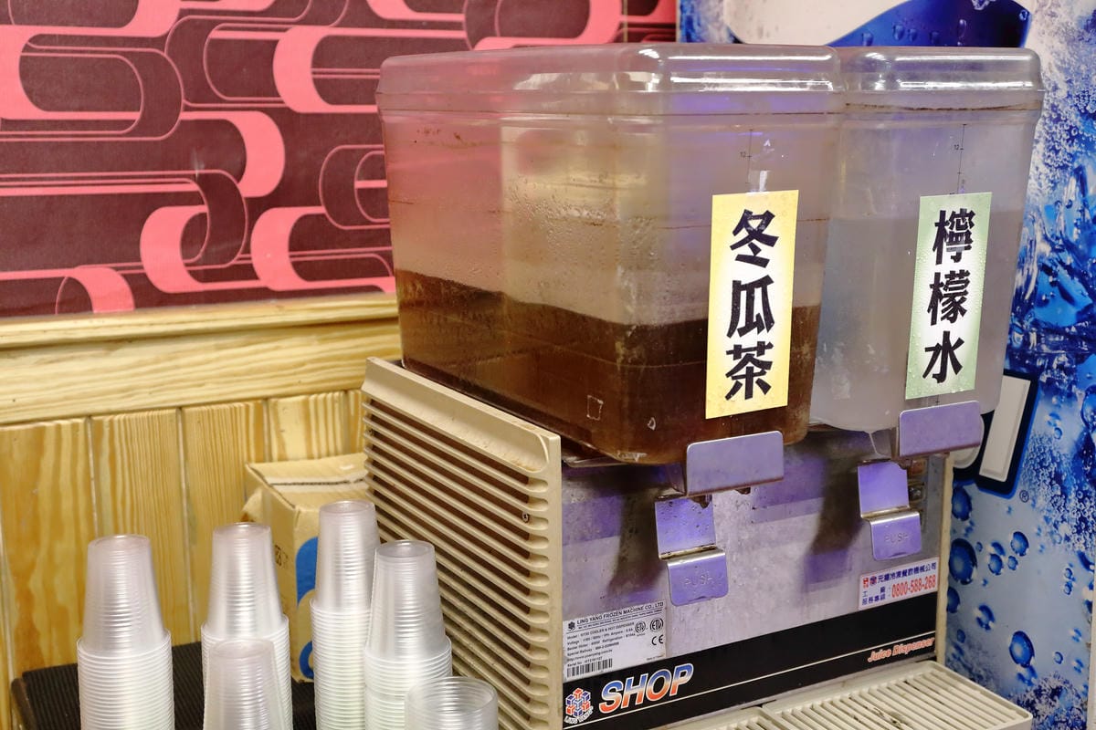 【食。永和】有間燒烤四十大道豪華炭火燒肉丼飯～大口吃肉爽度破表，份量滿分！超划算的燒肉丼飯！