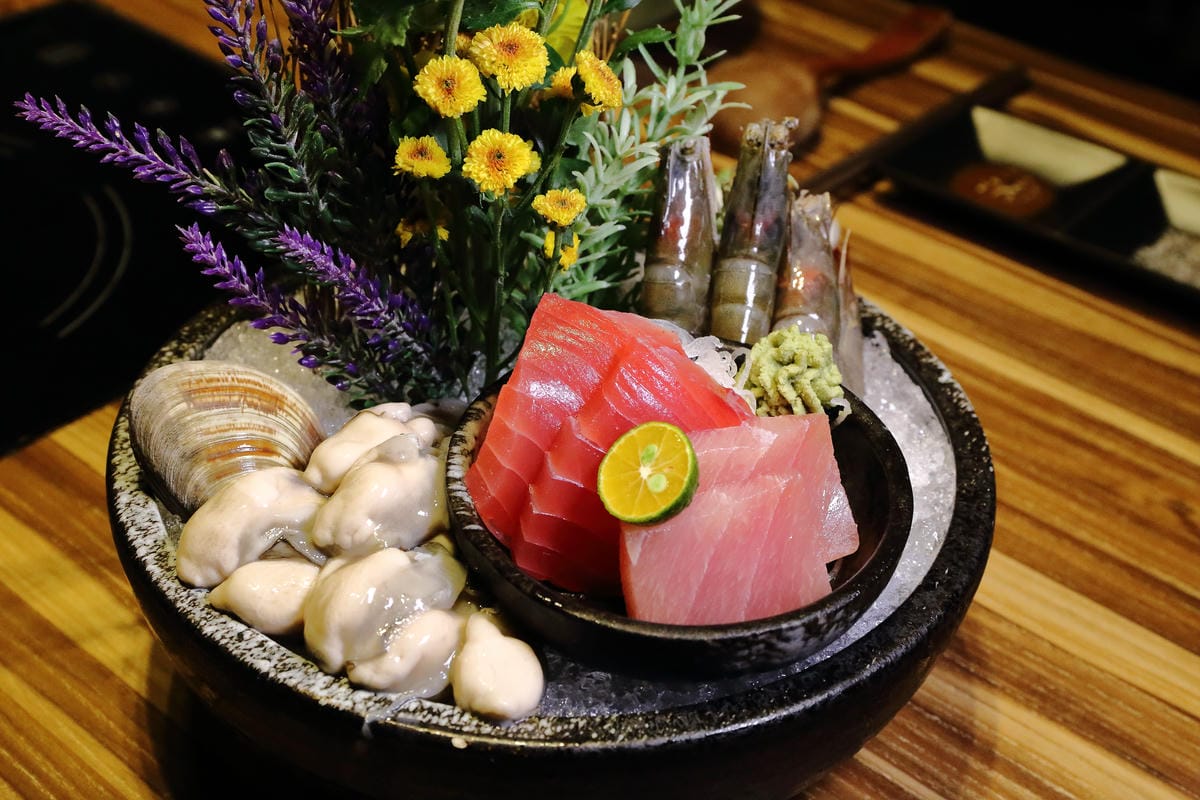 【食。新莊】婧 Shabu～新莊精緻火鍋+日式料理，精緻美味鍋物料理令人驚豔。天冷了不怕，還有大蒜精力湯！