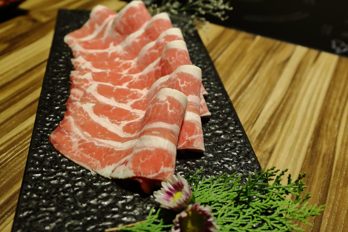 【食。新莊】婧 Shabu～新莊精緻火鍋+日式料理，精緻美味鍋物料理令人驚豔。天冷了不怕，還有大蒜精力湯！