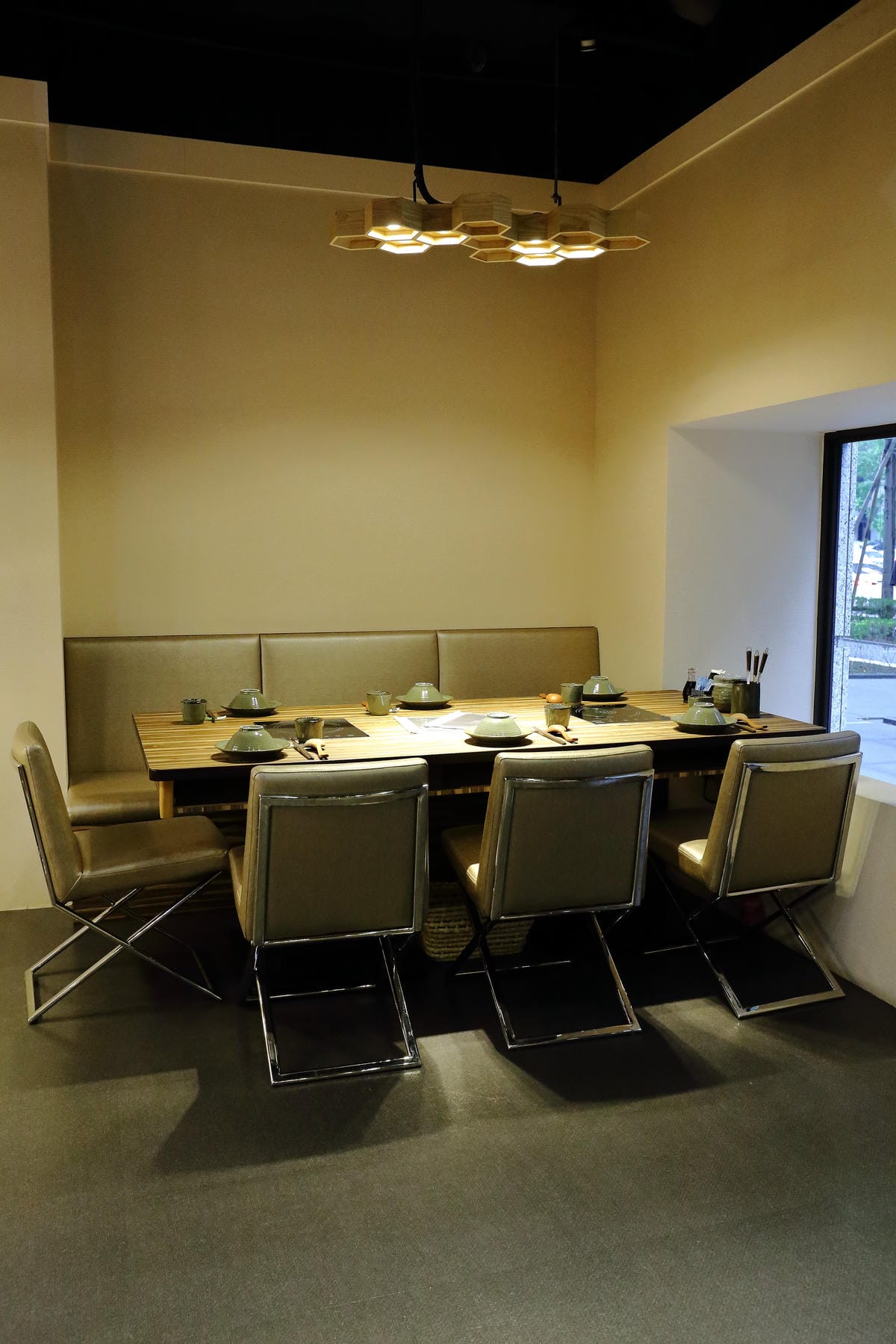 【食。新莊】婧 Shabu～新莊精緻火鍋+日式料理，精緻美味鍋物料理令人驚豔。天冷了不怕，還有大蒜精力湯！