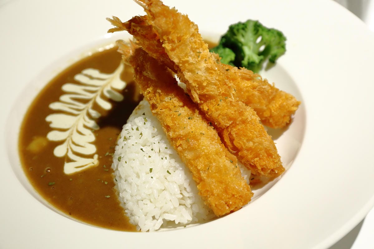 【食。板橋】S.B STORE 日式洋食館～新開幕！就是愛咖哩！大份量超高C/P值的日式咖哩蛋包飯、丼飯、拉麵