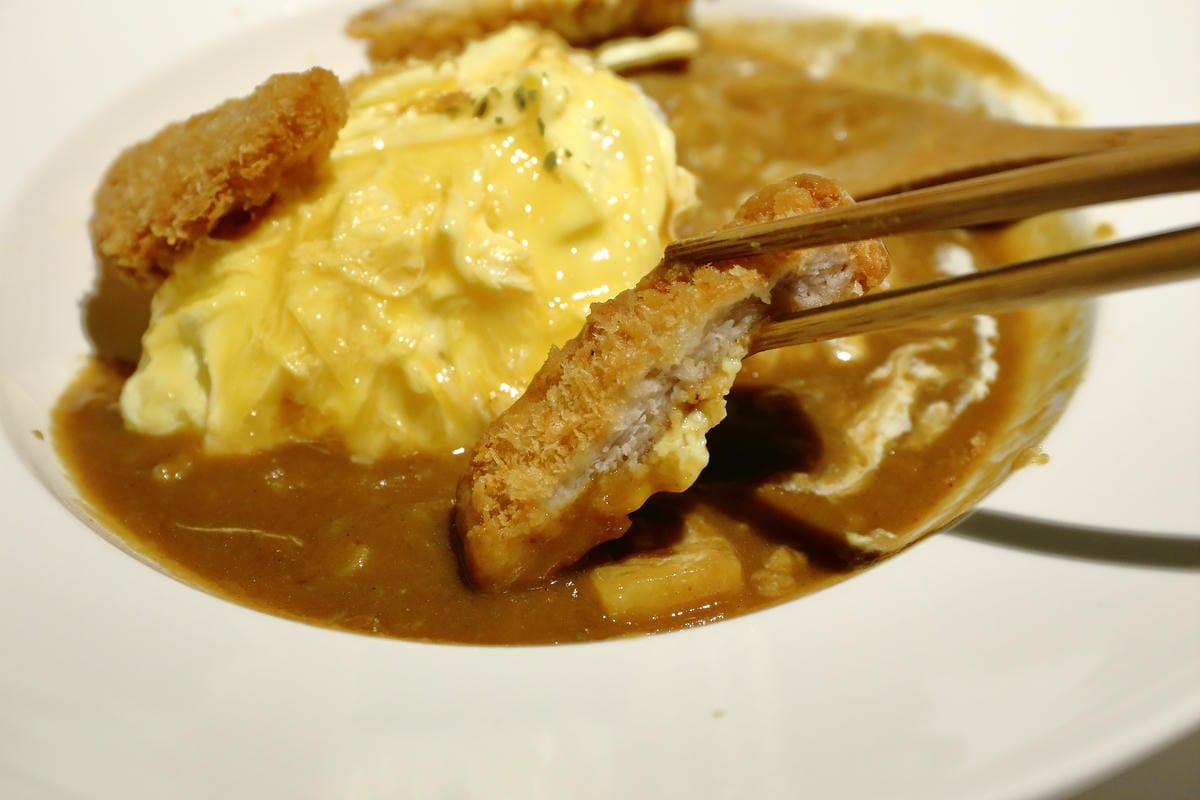 【食。板橋】S.B STORE 日式洋食館～新開幕！就是愛咖哩！大份量超高C/P值的日式咖哩蛋包飯、丼飯、拉麵