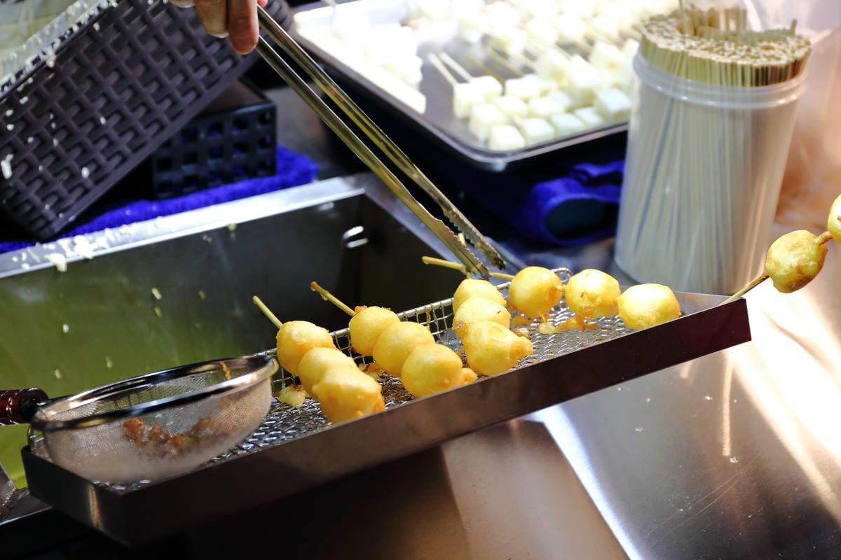 【食。板橋】新北市文創觀光夜市～新北市最大規模文創觀光夜市新開幕！擠爆人潮！匯集了南北小吃搶先看！(已歇業)