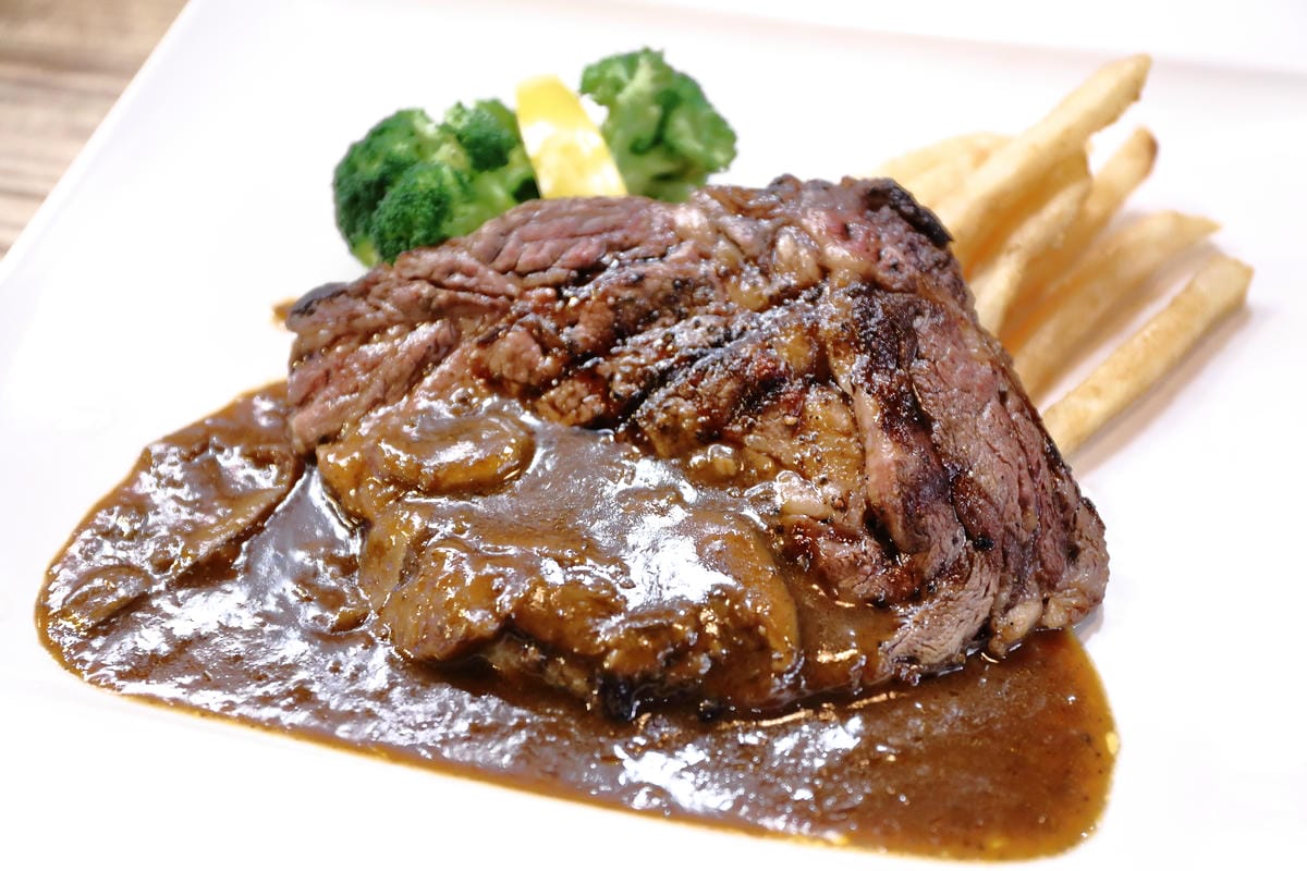 【食。內湖】Fun Breeze 放風餐廳～球池、溜滑梯、積木！內湖最火紅的夢幻親子餐廳，媽咪可以放心的聊天吃飯囉