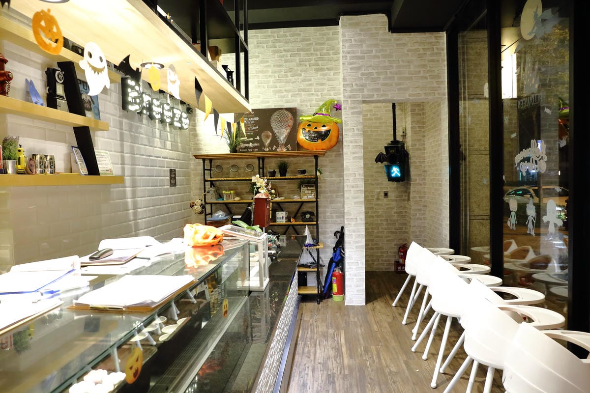 【食。內湖】Fun Breeze 放風餐廳～球池、溜滑梯、積木！內湖最火紅的夢幻親子餐廳，媽咪可以放心的聊天吃飯囉