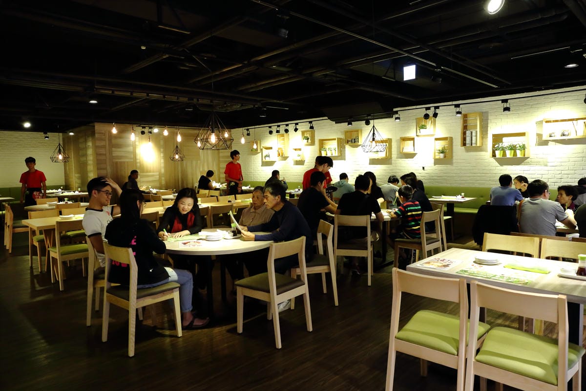 【食。板橋】貍小籠港式點心（板橋愛買）～發現便宜大碗新美味！藏在量販店裡的超人氣港式飲茶點心(MENU全價目)