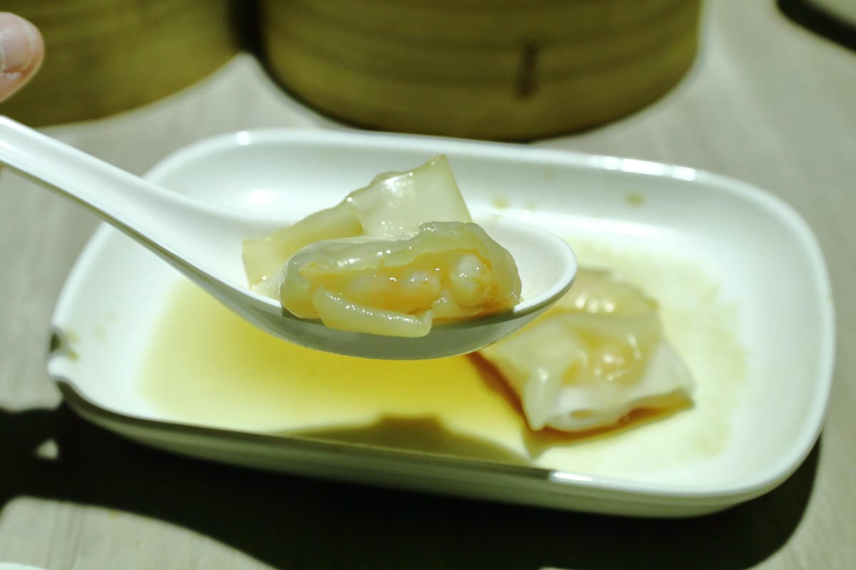 【食。板橋】貍小籠港式點心（板橋愛買）～發現便宜大碗新美味！藏在量販店裡的超人氣港式飲茶點心(MENU全價目)