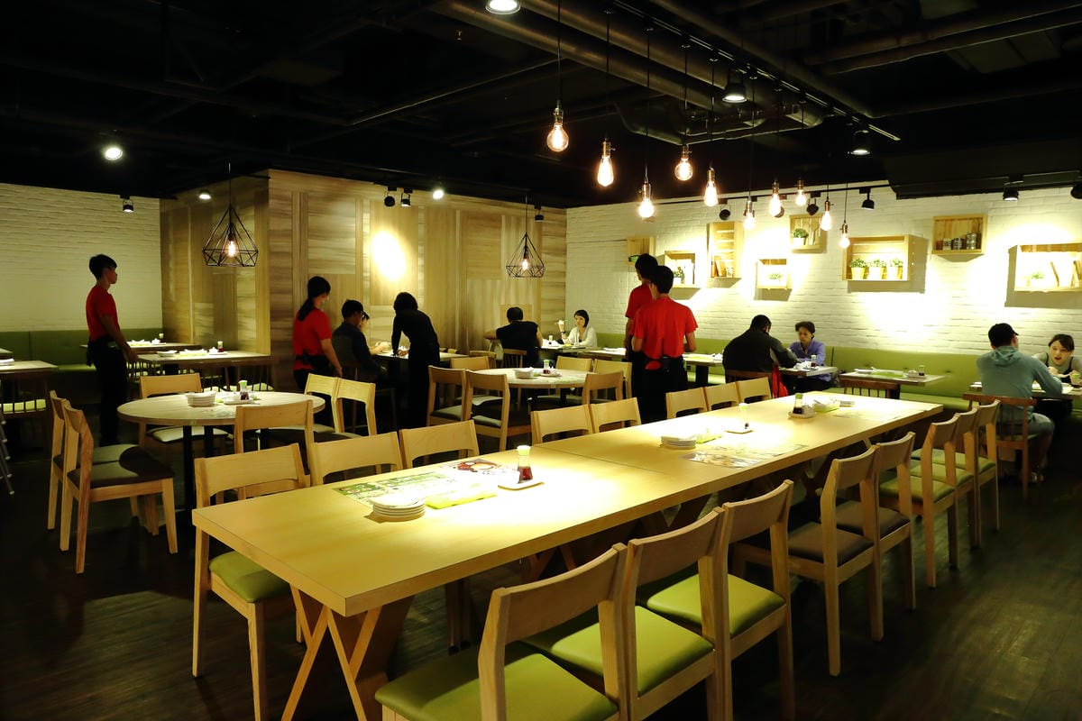 【食。板橋】貍小籠港式點心（板橋愛買）～發現便宜大碗新美味！藏在量販店裡的超人氣港式飲茶點心(MENU全價目)