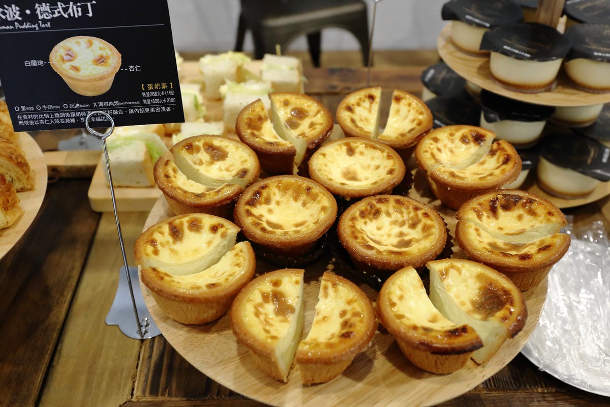【食。板橋】哈肯舖手感烘焙～『單一好乳。單純好食』一塊好的麵包，不可能脫離鮮奶而存在，獸醫幫你我把關，每一口都是最純粹的香醇好滋味！　